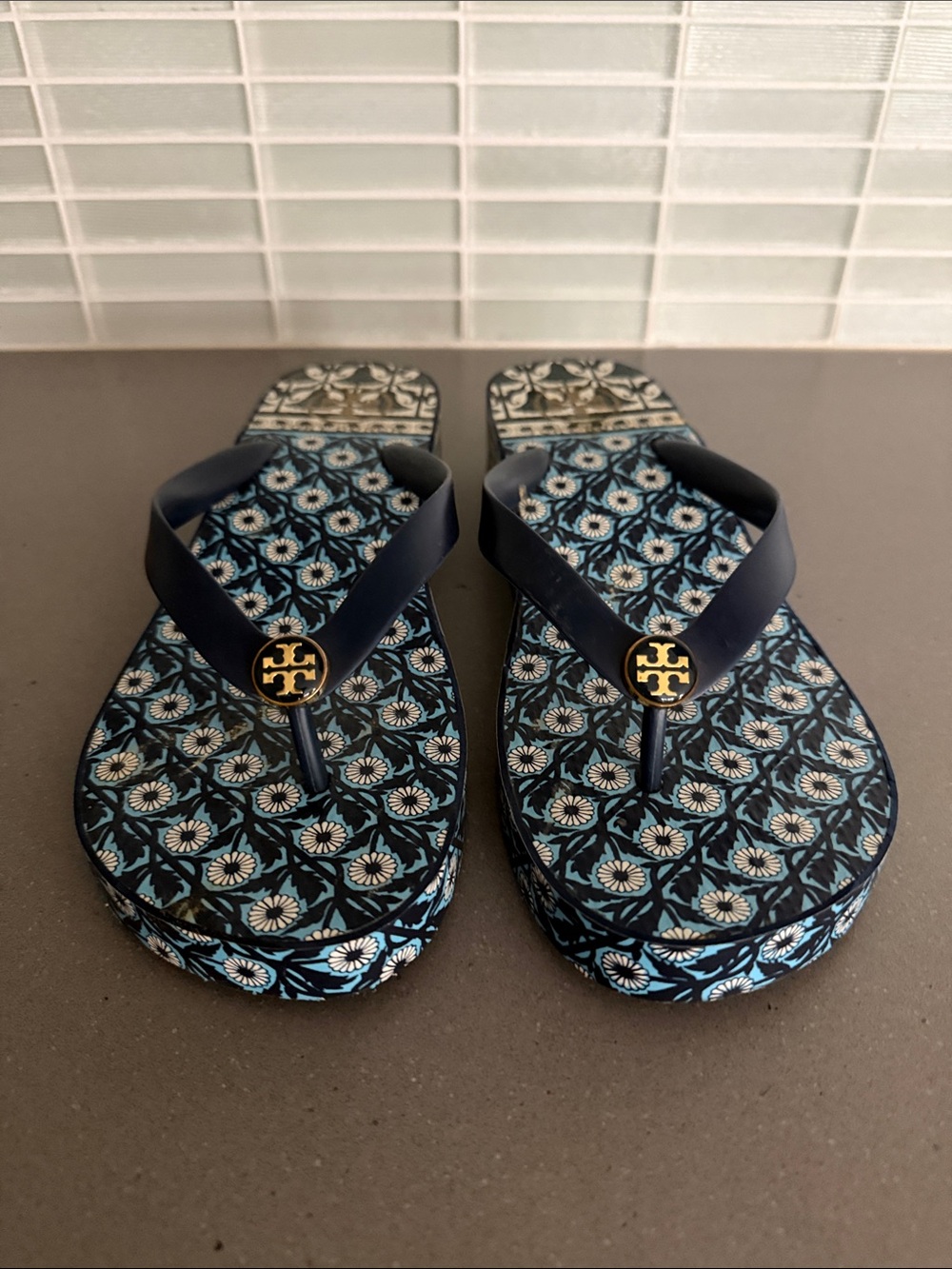 Tory Burch Navy and Light Blue Floral Platform Thong Sandals